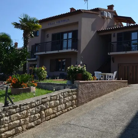 Apartament And Viktorija *