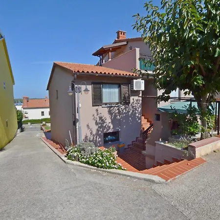 Apartment And Viktorija