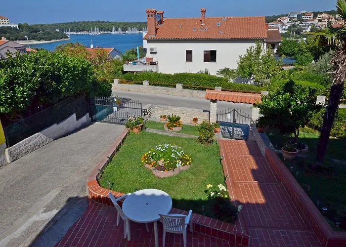 Apartments&rooms Viktorija * Vinkuran